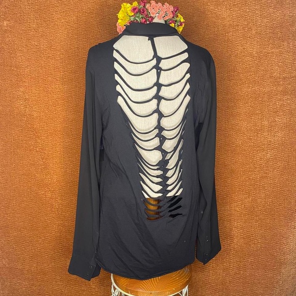 Guess Tops - NWT Guess Sheer Whimsygoth Office Casual Ribbon Back Black Blouse, Size M.